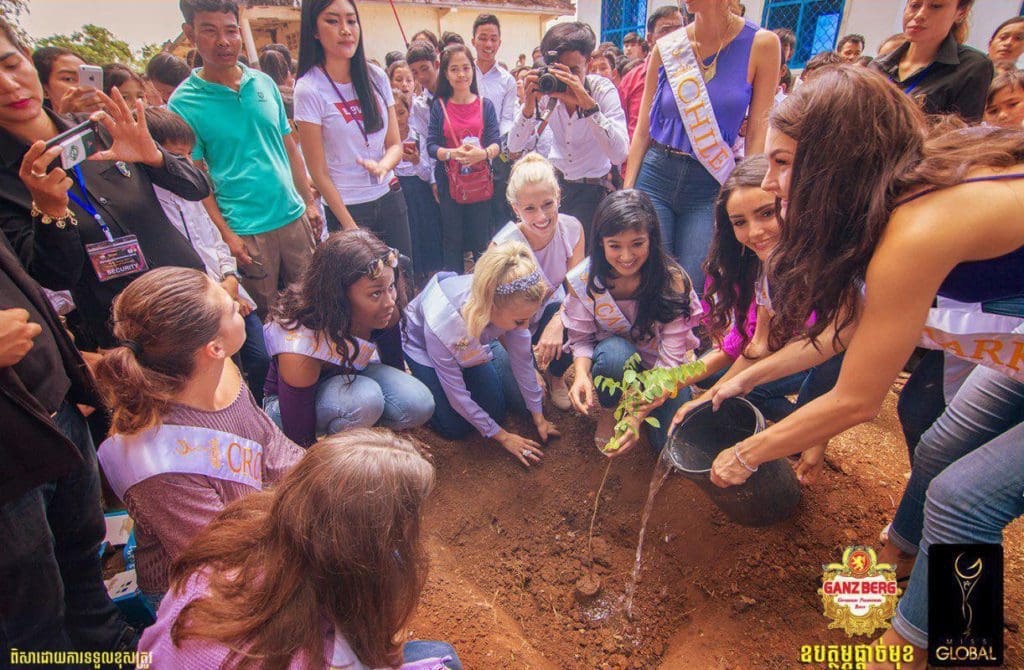 Beauty Queens Planting Trees